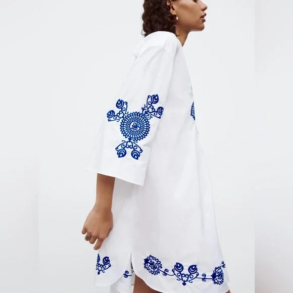 Zara White Mini Dress with Blue Floral Embroidery - Picture 3 of 10